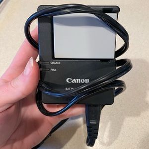 Canon Battery & Charger